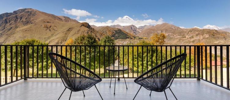 Фото отеля Intourist Kazbegi