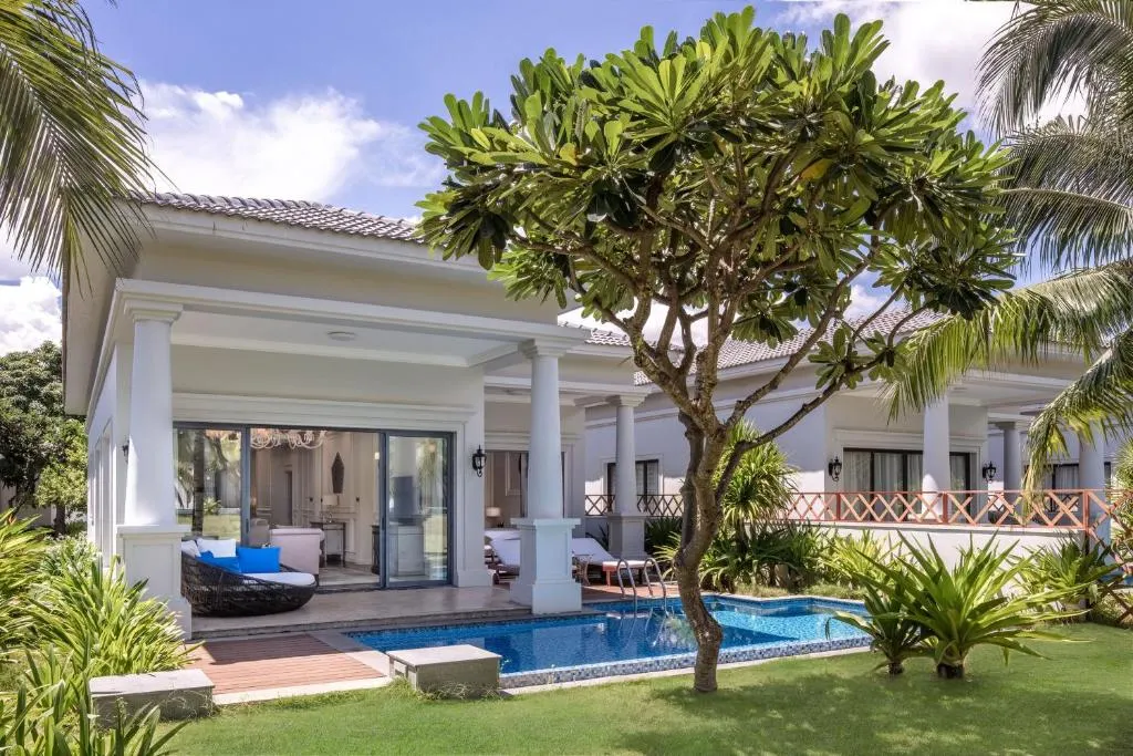Melia Vinpearl Cam Ranh Beach Resort фото 8