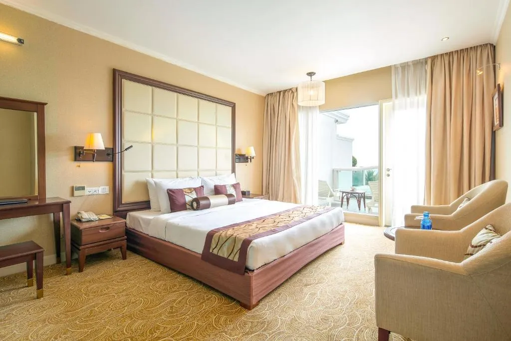 Sea Links Beach Hotel фото 47