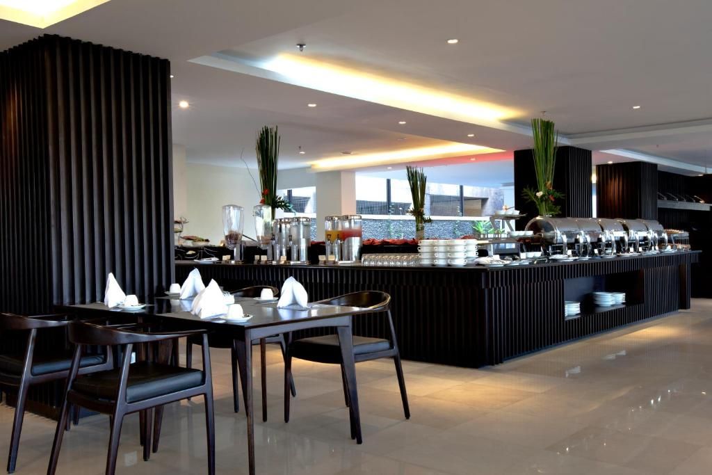 B Hotel Bali & Spa фото 48
