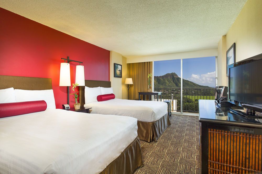 Aston Waikiki Beach Hotel фото 52