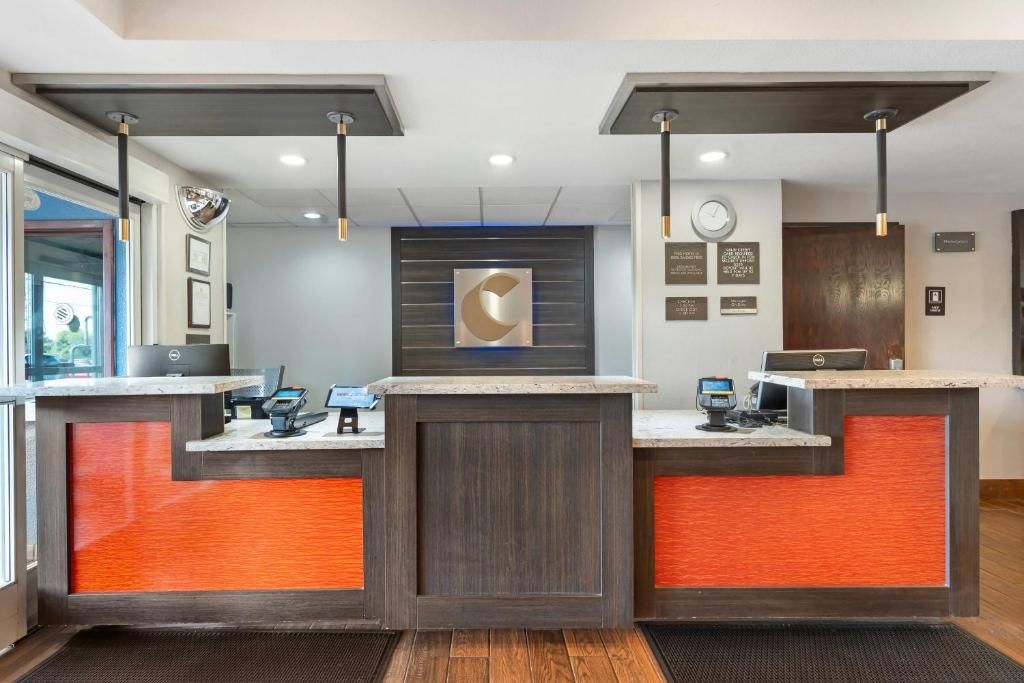 Comfort Inn & Suites Sacramento – University Area фото 10