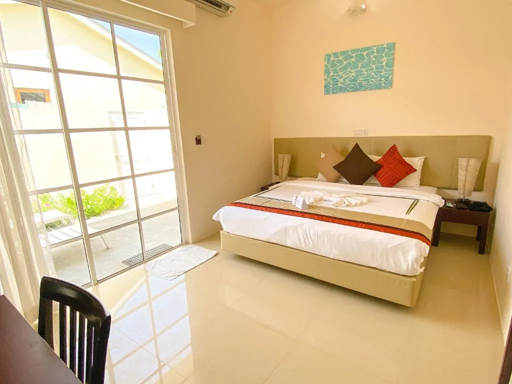 Guest House «TME Retreats Dhigurah Guest House» фото 4