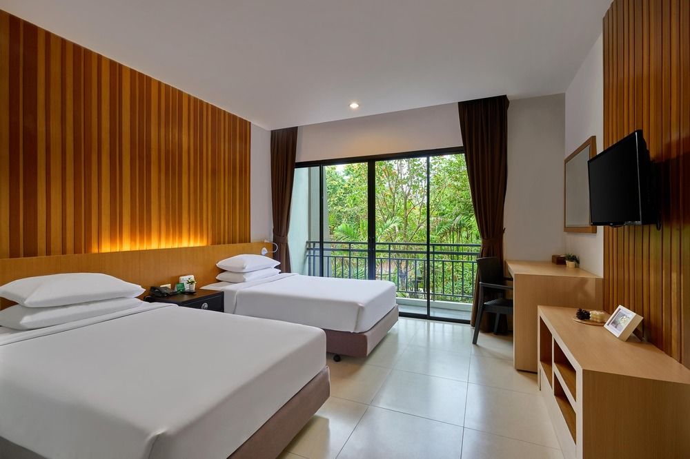 Nai Yang Beach Resort & Spa фото 123