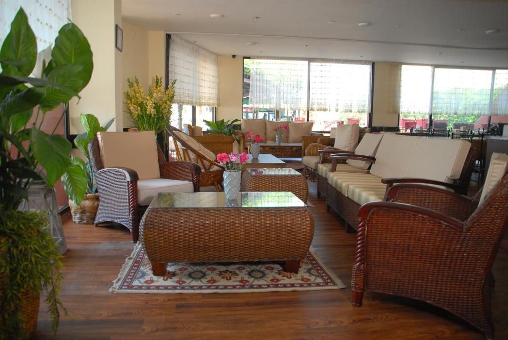 Sunday Beach Hotel фото 36