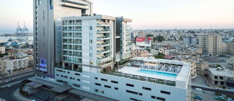 Фото отеля Radisson Blu Hotel, Larnaca