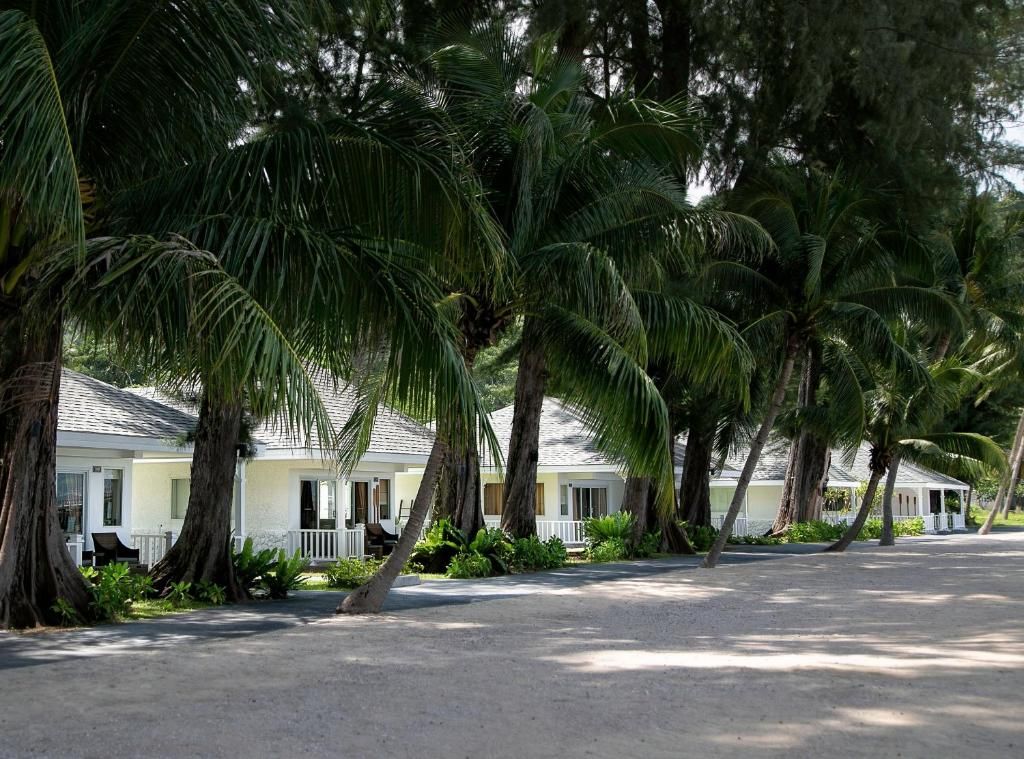 Thavorn Beach Village Resort & Spa фото 129