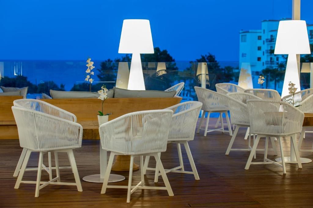 Odessa Beach Hotel фото 78