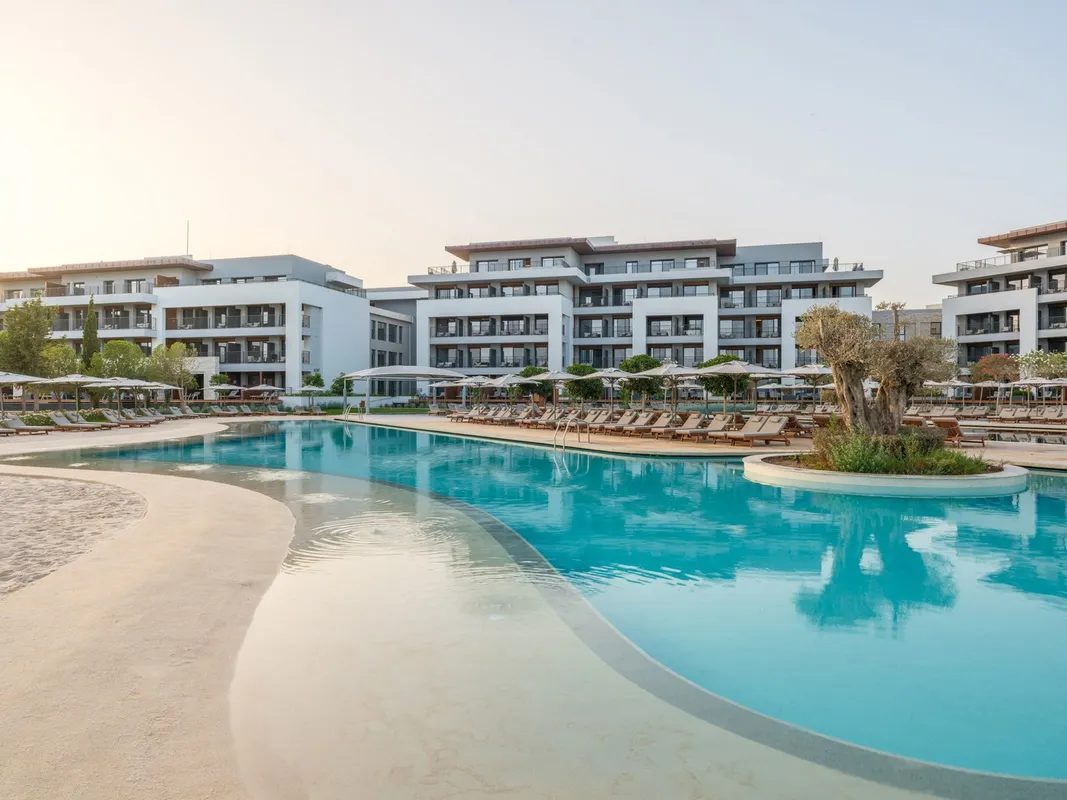 Anda Barut Collection фото 11