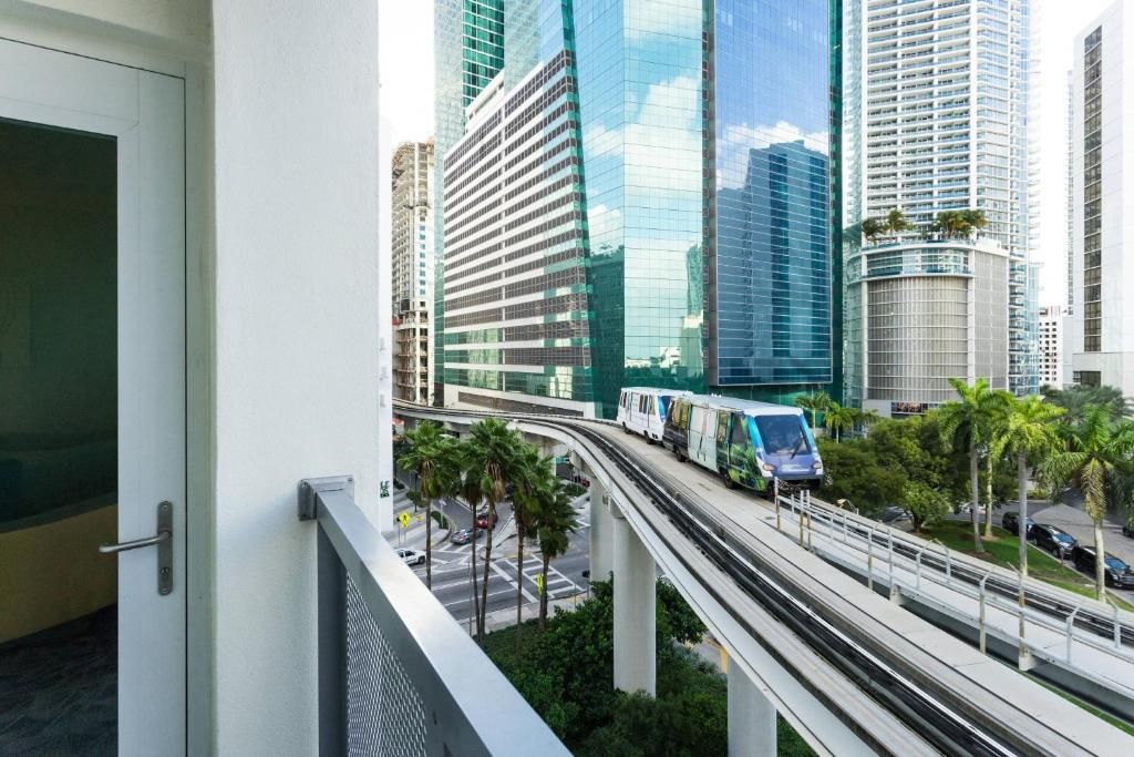 Courtyard Miami Downtown/Brickell Area фото 28