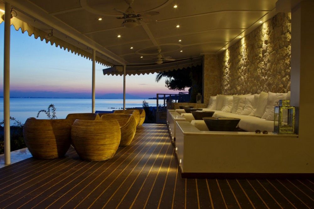 Danai Beach Resort & Villas фото 18
