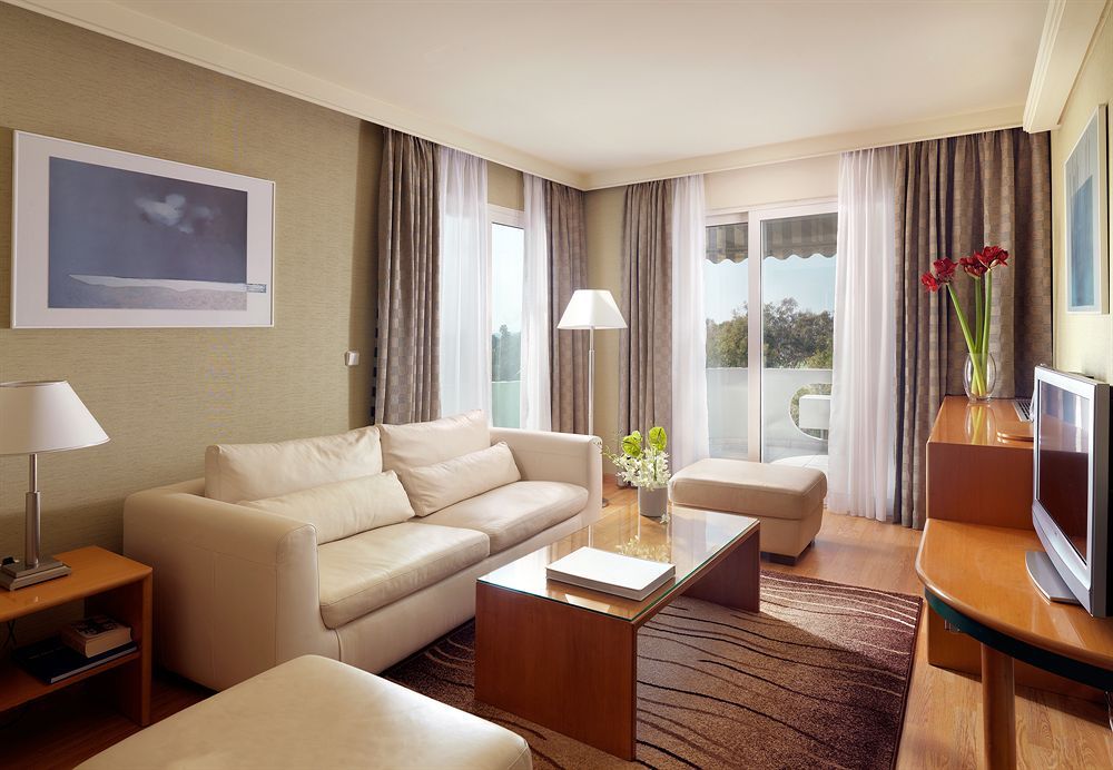 Blazer Suites Hotel фото 45