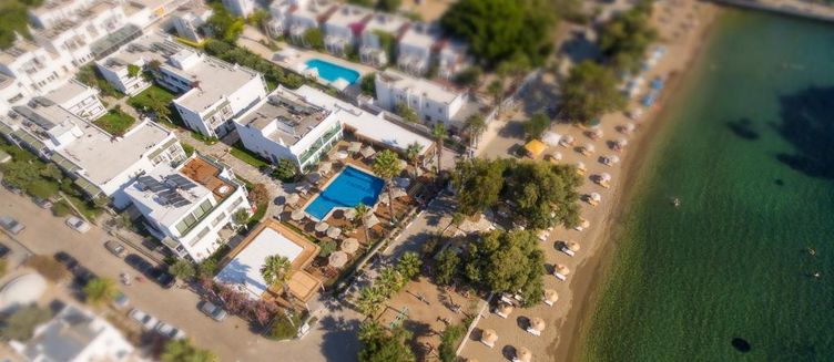 Фото отеля Yalıpark Beach Hotel