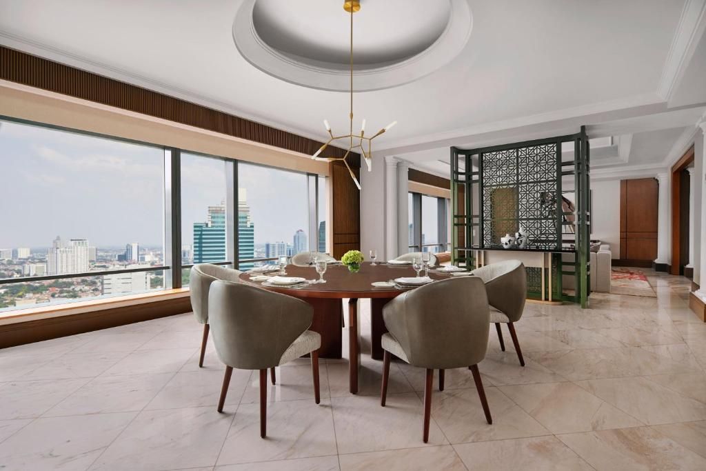 The Ritz-Carlton Jakarta, Mega Kuningan фото 29