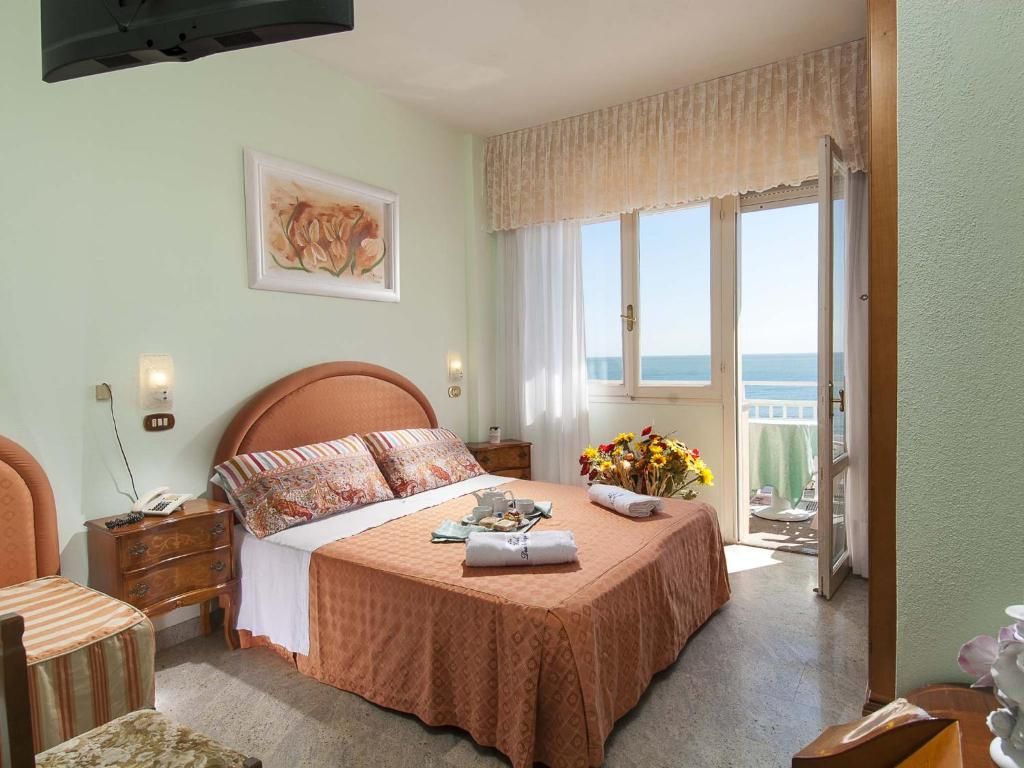 Mayflower Beach Spiaggia фото 6