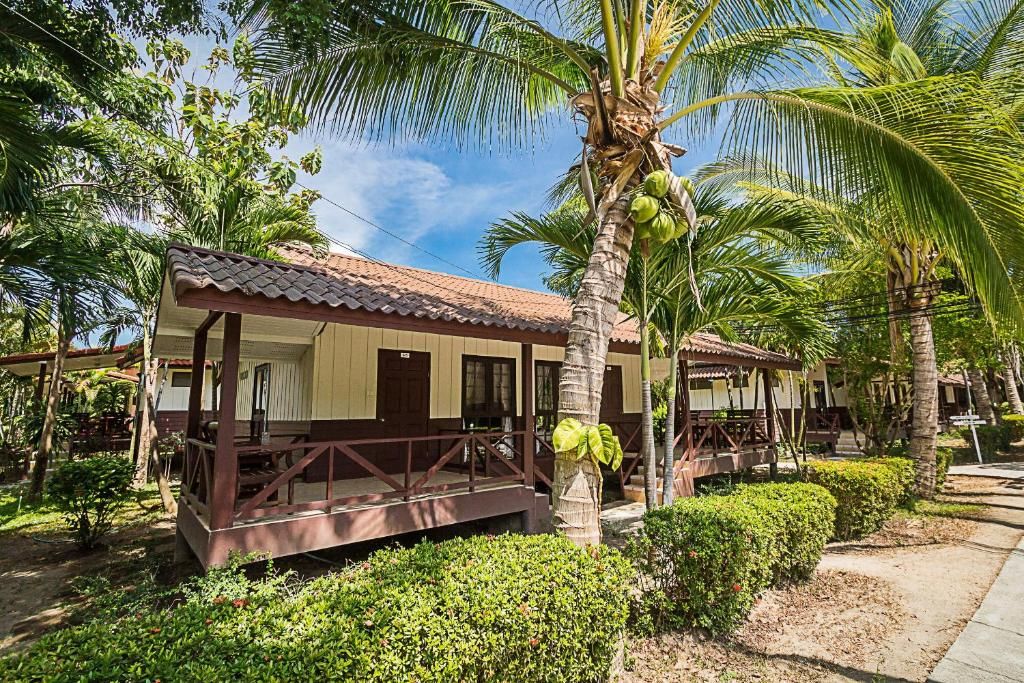Coco Palm Beach Resort фото 46