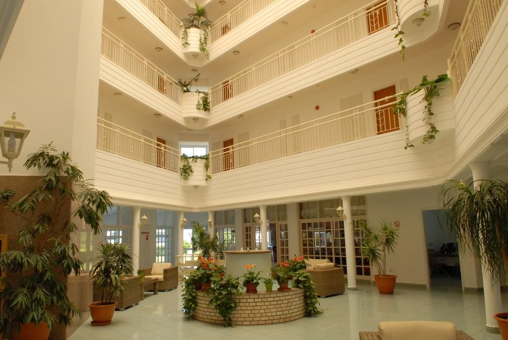 Maistrali Hotel Apartments & Bungalows фото 27
