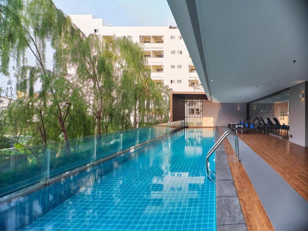 Aster Hotel and Residence фото 0