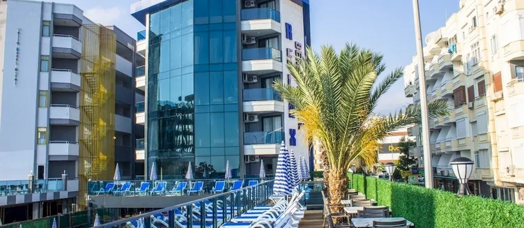 Фото отеля Relax Beach Hotel