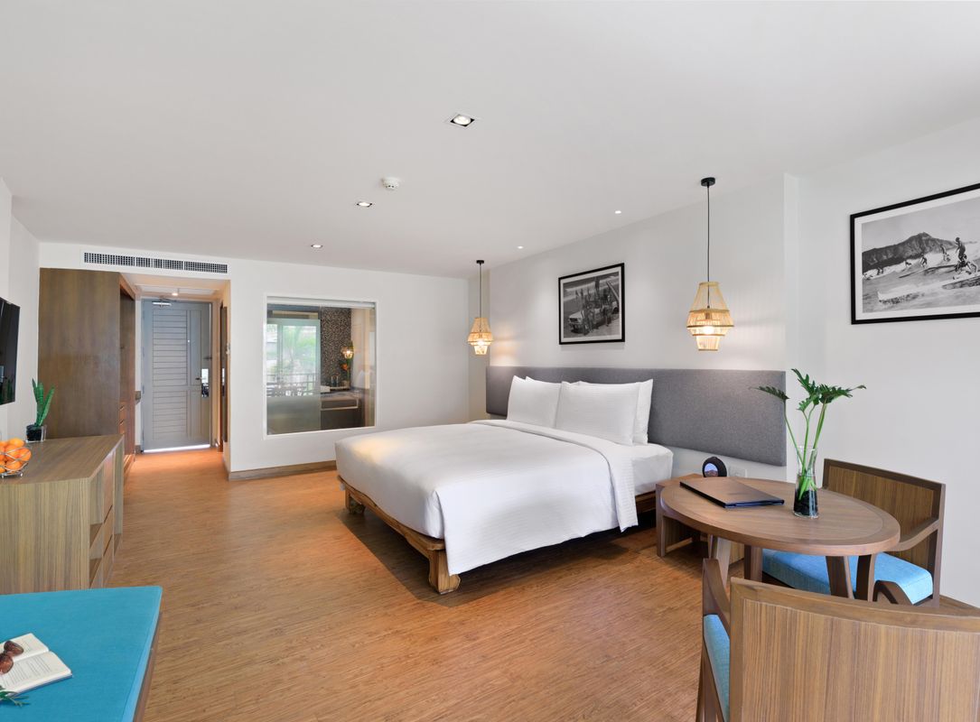 Outrigger Khao Lak Beach Resort фото 2