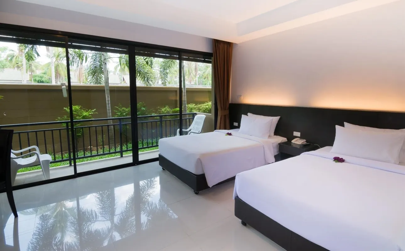 Naiyang Beach Hotel фото 4