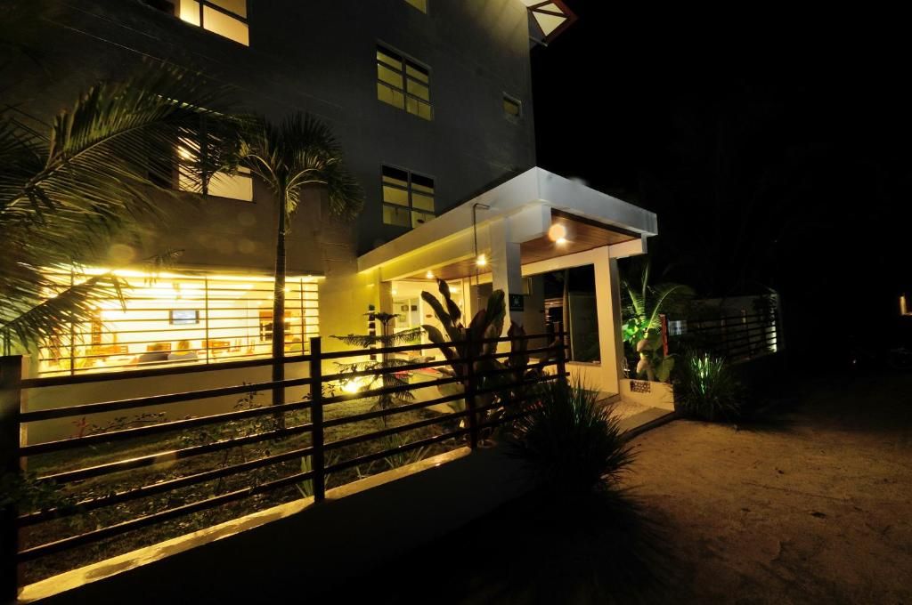 Ariston Dhangethi Inn фото 18