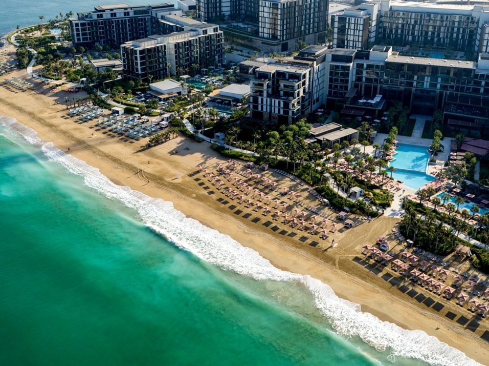 Bluewaters Beach Hotel фото 2