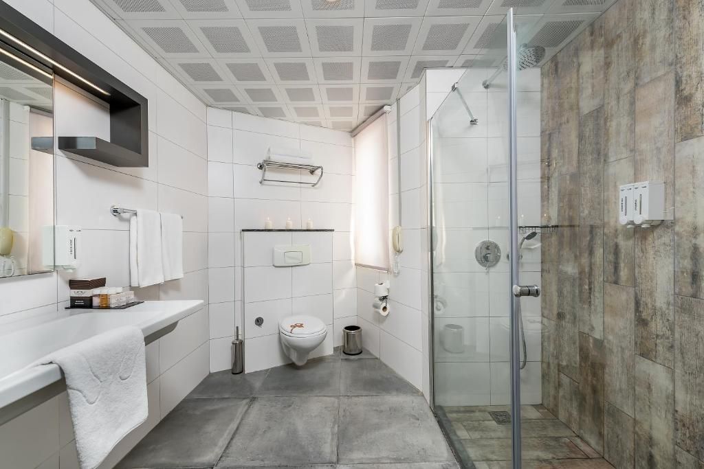White City Beach Hotel (Adults Only) фото 85