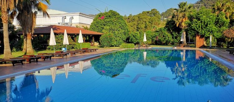 Фото отеля Efe Hotel Gocek