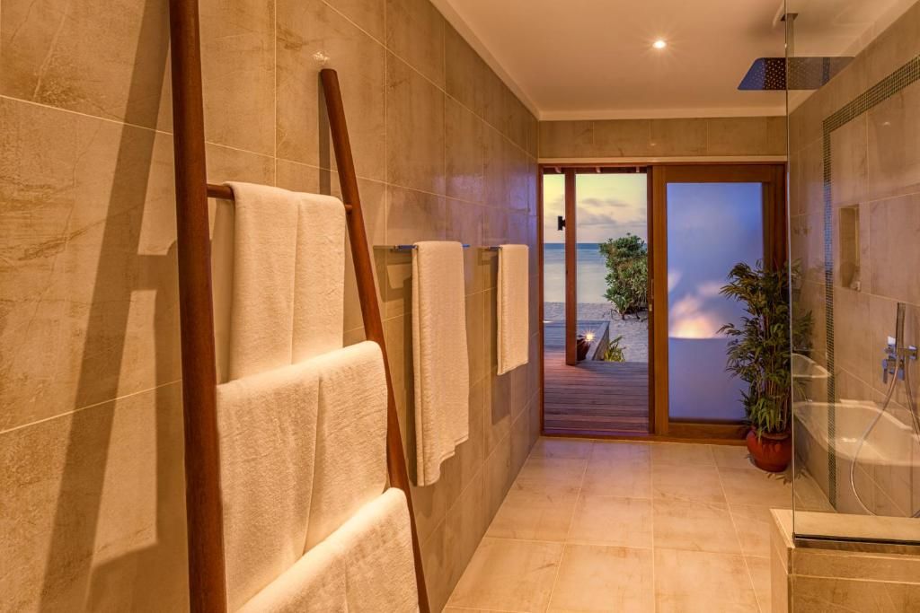 Hurawalhi Island Resort (Adults Only 15+) фото 74