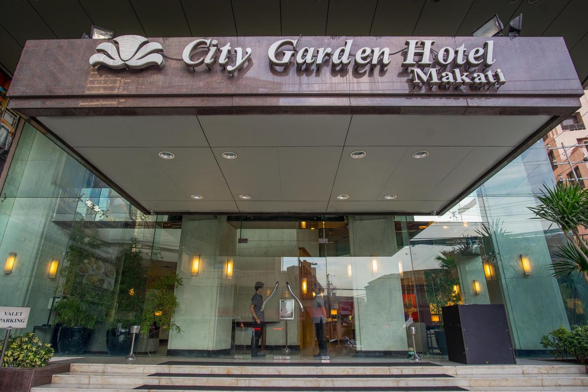 City Garden Hotel Makati фото 24