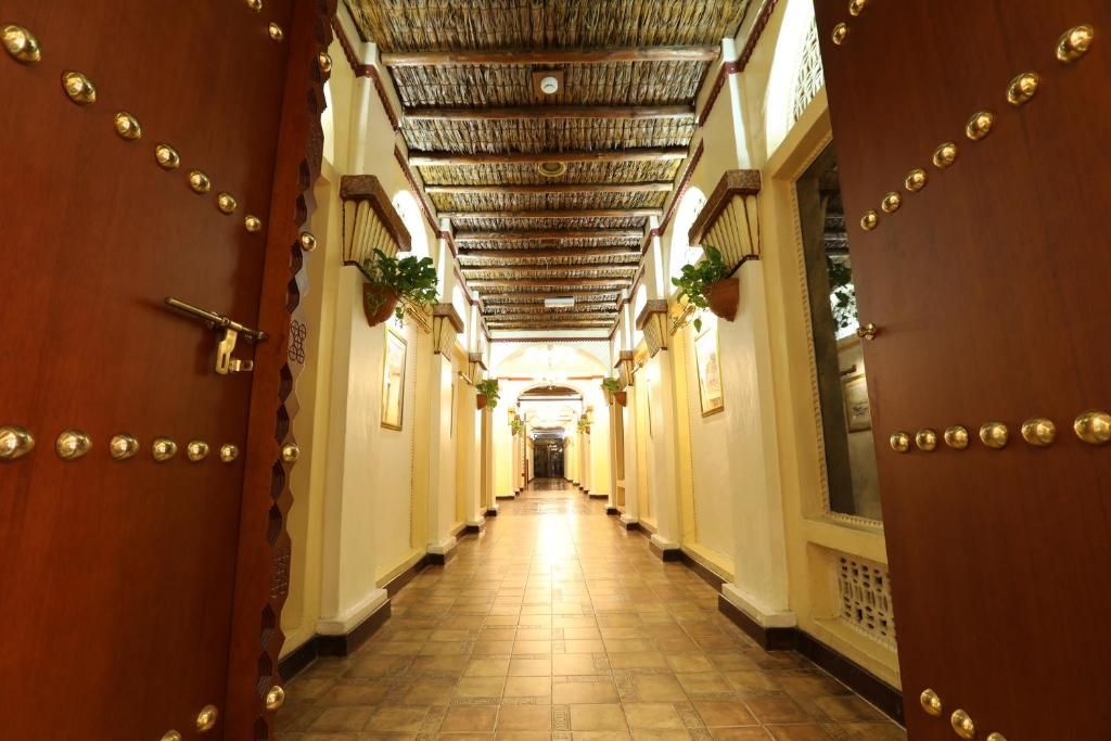 Delmon International Hotel фото 37