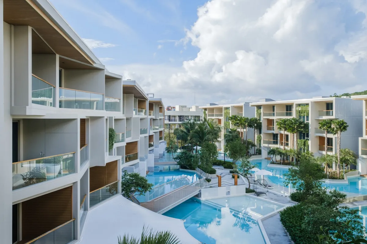 Wyndham Grand Nai Harn Beach Phuket фото 2