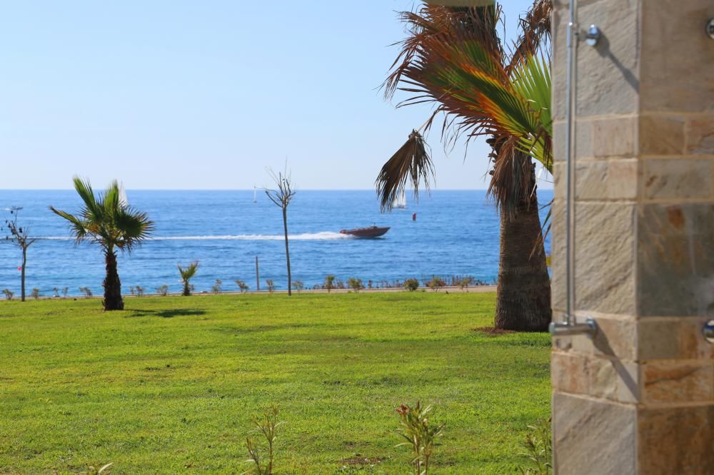 Amphora Hotel & Suites фото 24