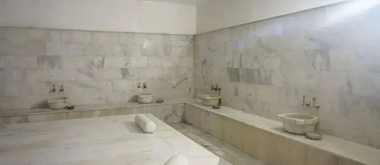 Фото отеля Larissa Inn