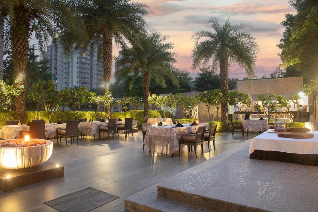 Courtyard by Marriott Agra фото 20