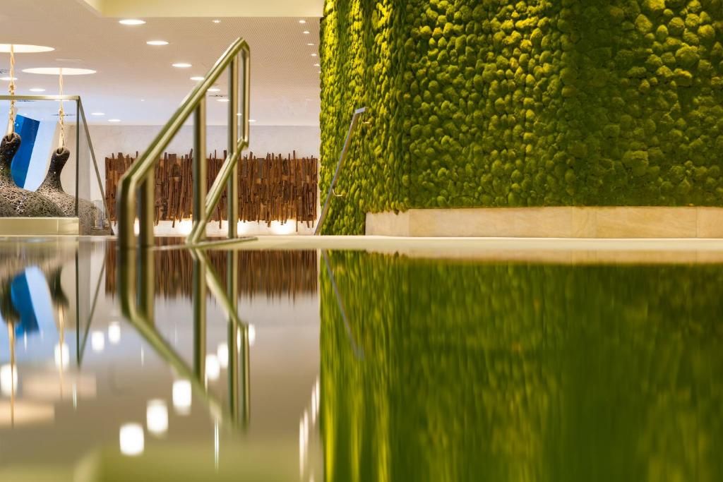 Aqua Dome 4 Sterne Superior Hotel & Tirol Therme Lngenfeld фото 17