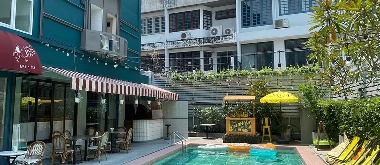 Фото отеля Josh Hotel