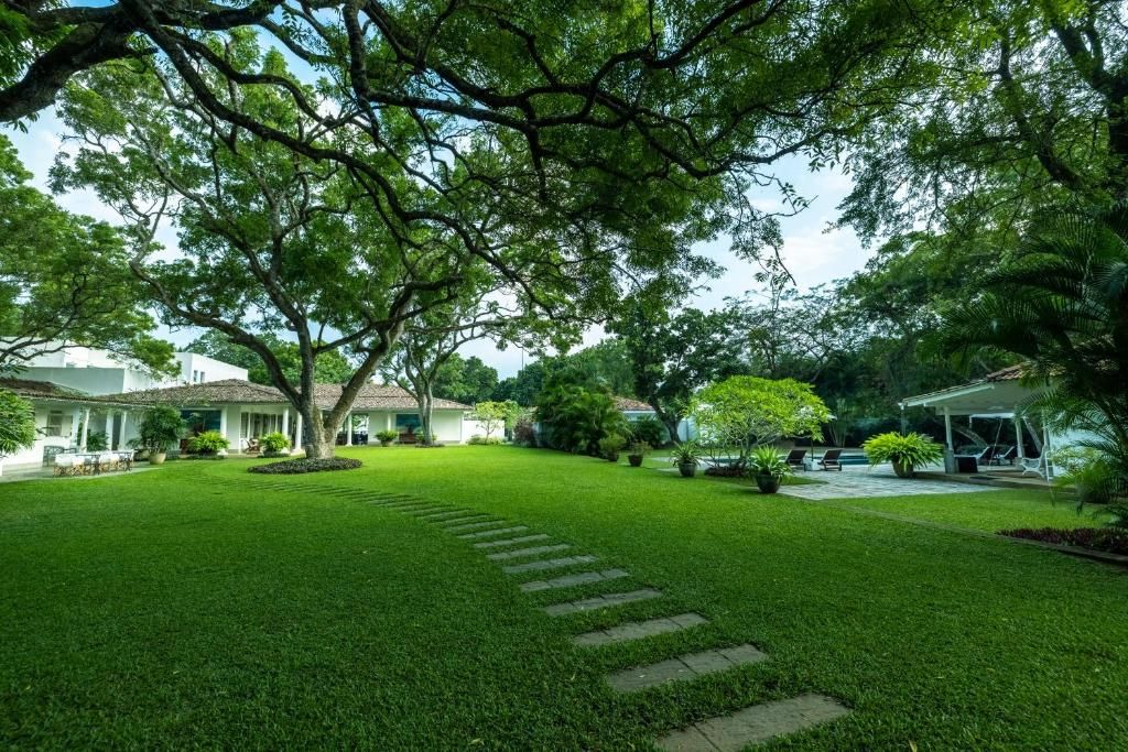 Taru Villas Mawella фото 29