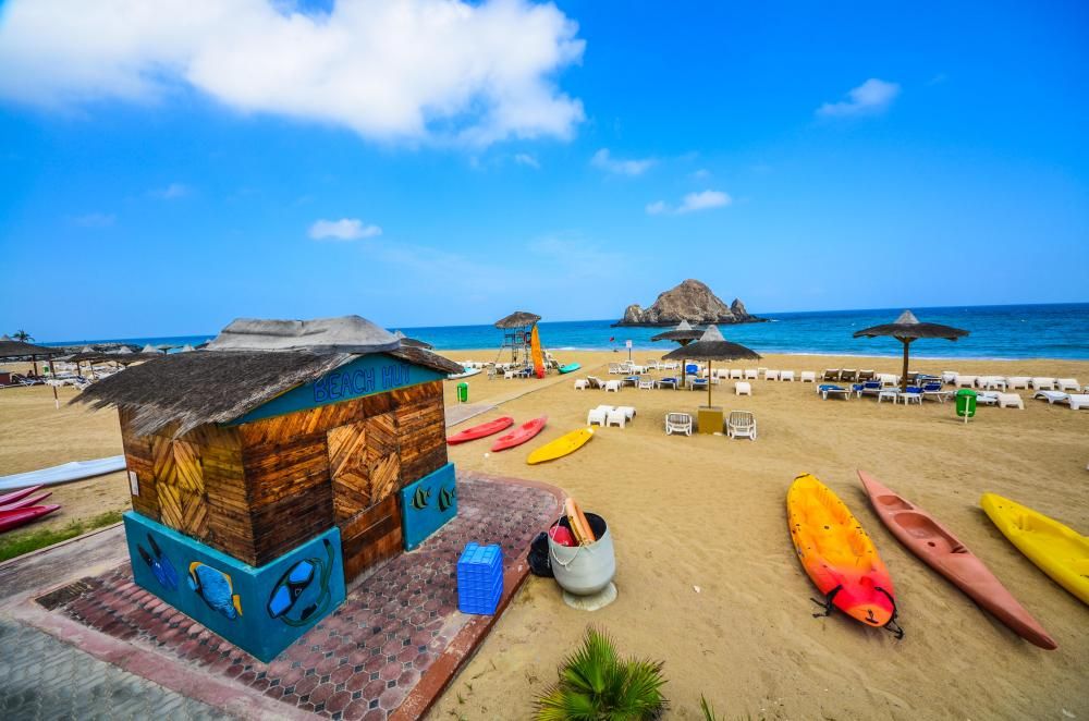 Sandy Beach Hotel & Resort фото 28