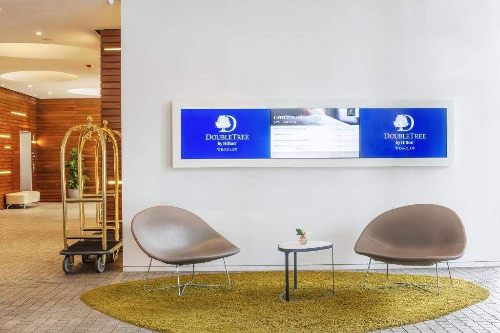 DoubleTree by Hilton Wroclaw фото 3