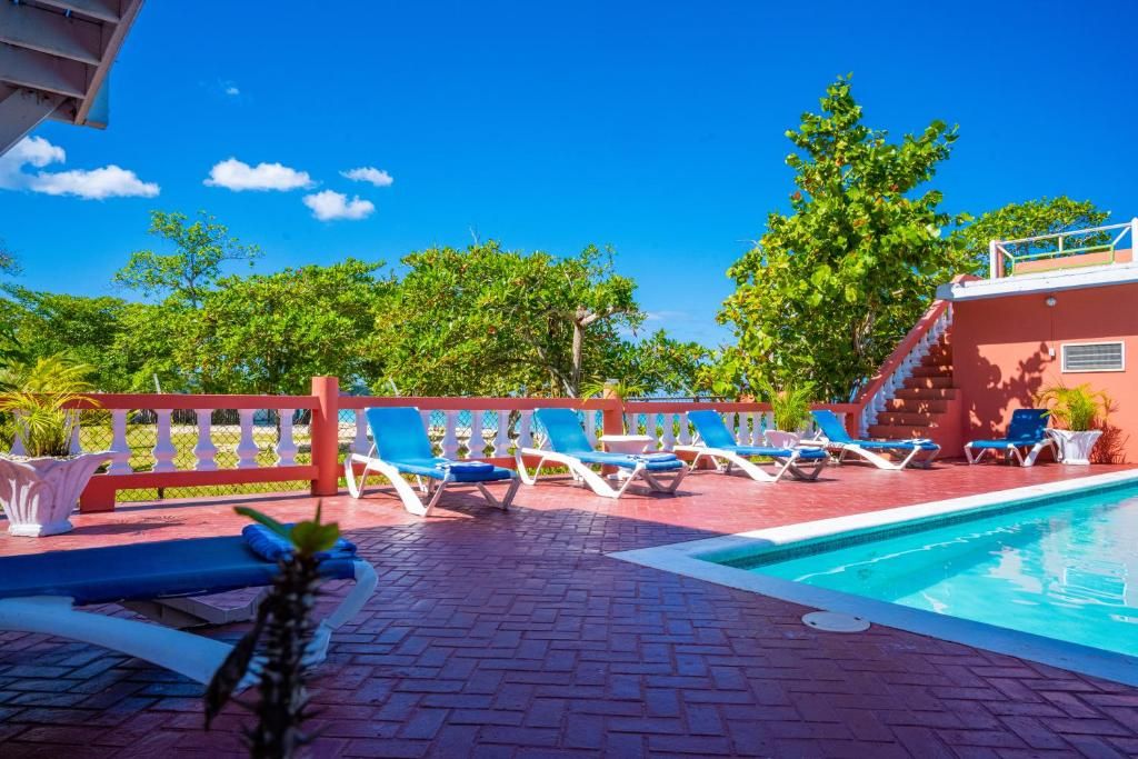 Shields Negril Villas LTD фото 26