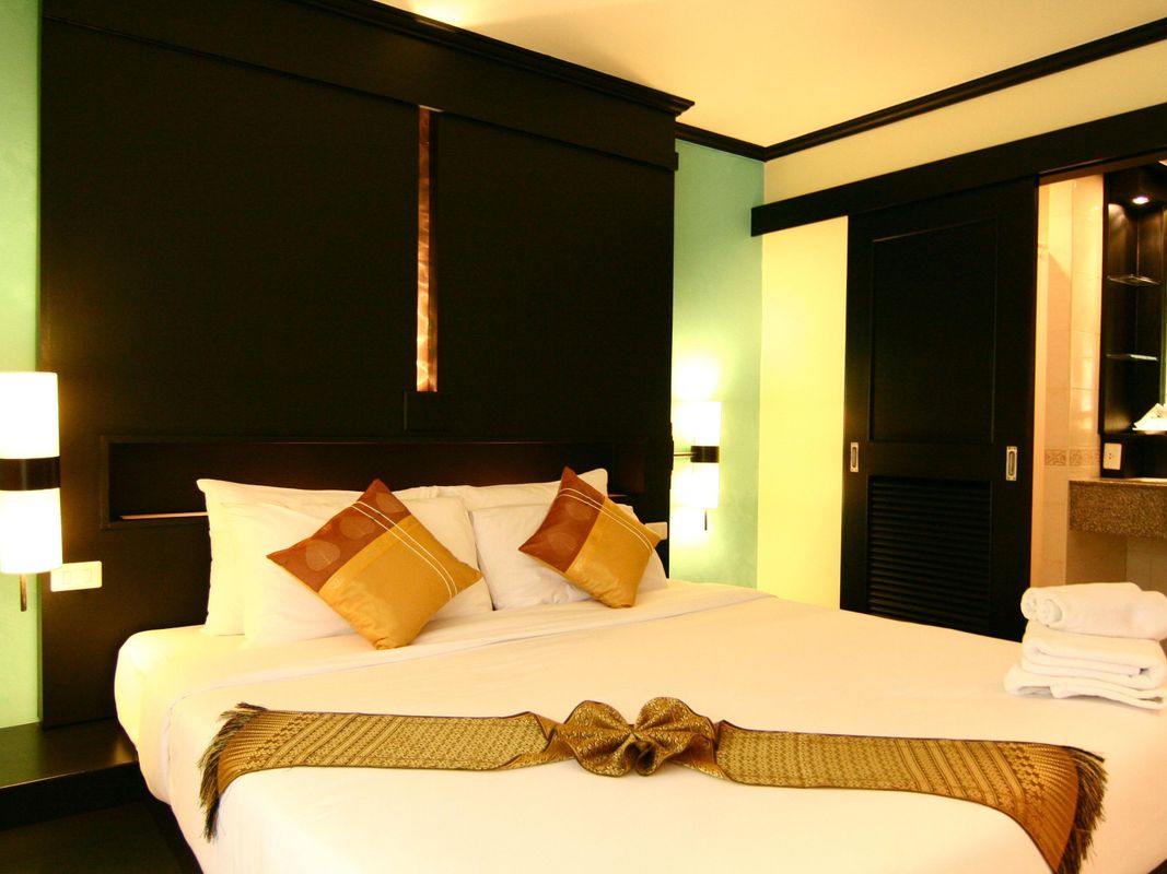 Rattana Beach Hotel фото 19
