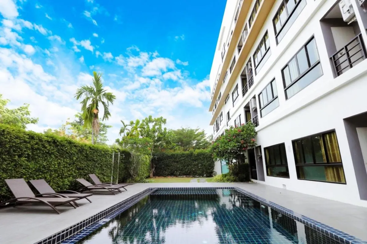S4 Naiyang Beach Phuket фото 0