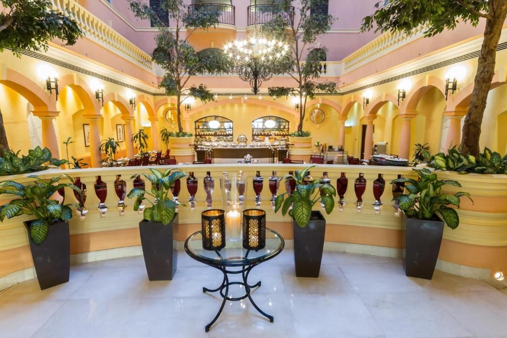 Grand Excelsior Hotel Deira фото 34