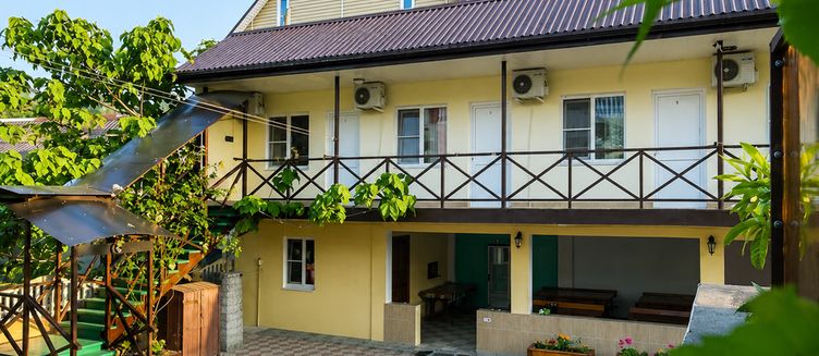 Фото отеля Гостевой дом «ALIS Travel»