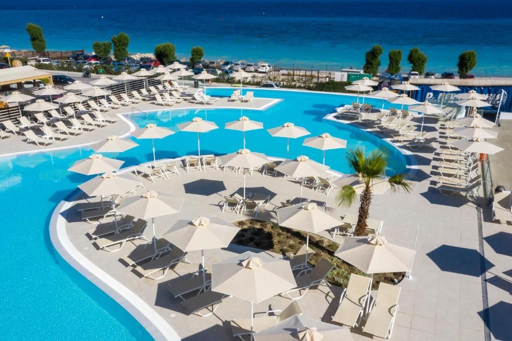 Belair Beach Hotel фото 15