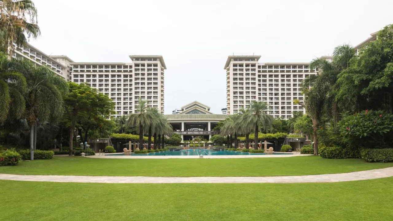 Howard Johnson by Windham Resort Sanya Bay фото 3