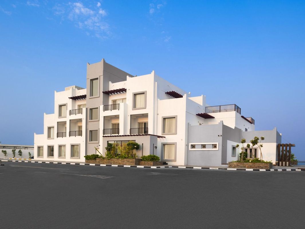 Pearl Beach Hotel & Spa фото 46