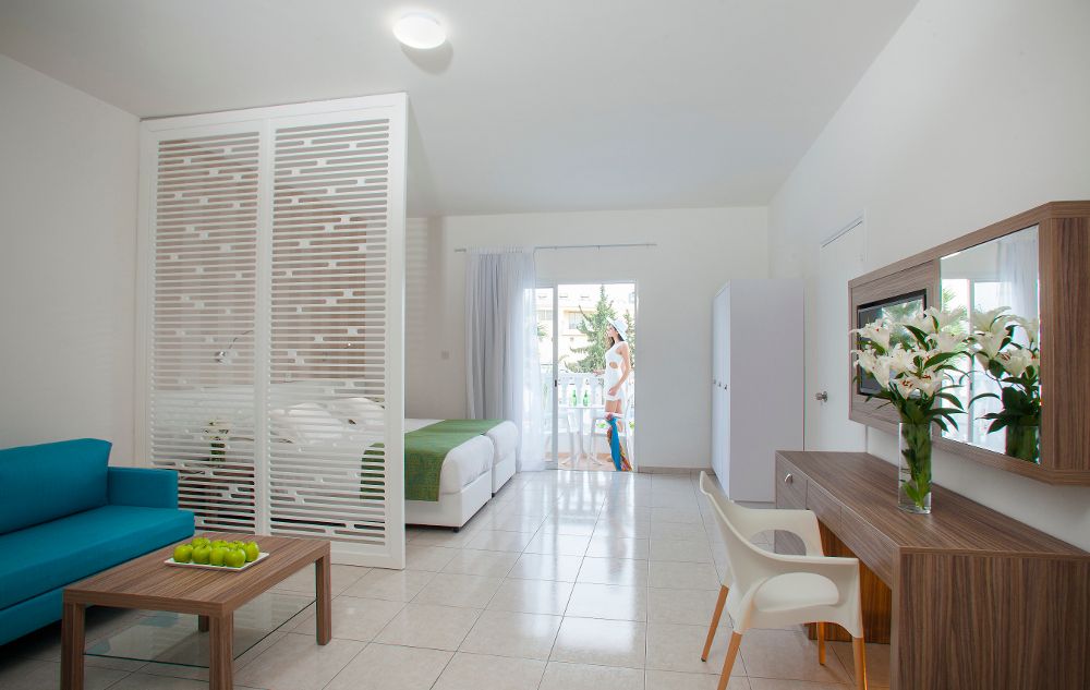 Princessa Vera Hotel Apartments фото 31